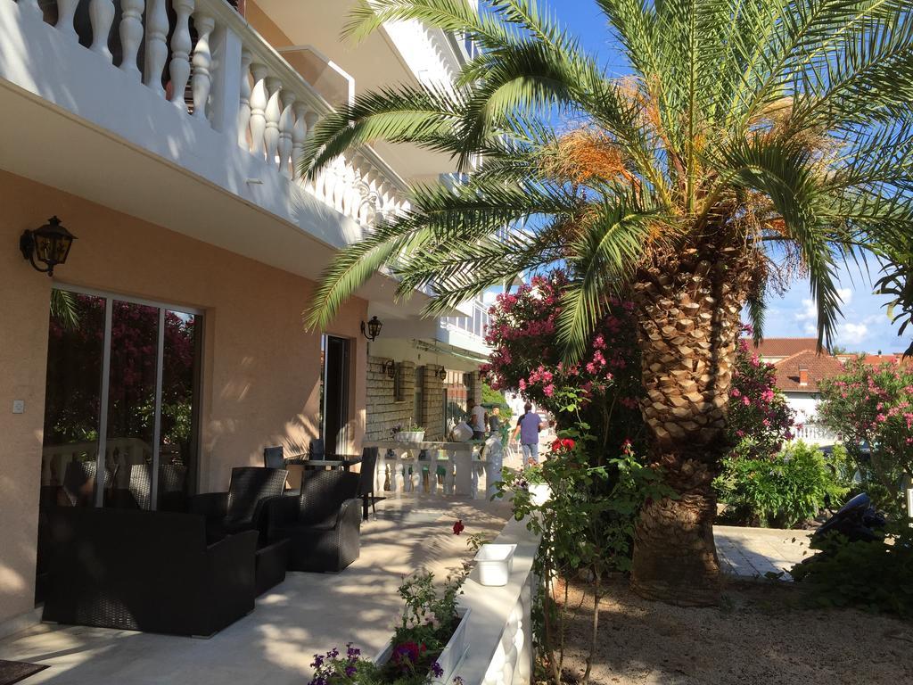 B&B Sidro Vodice Exterior foto